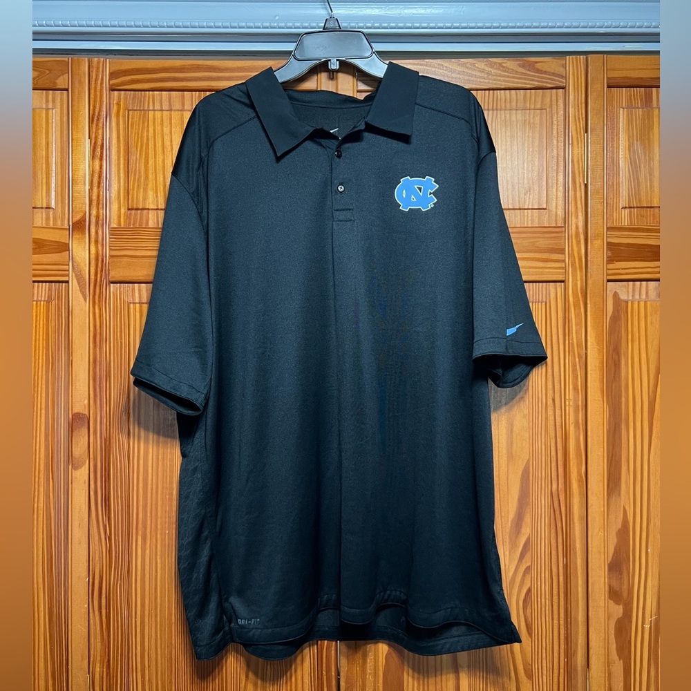 Nike North Carolina UNC Tarheels Dri-Fit Shirt